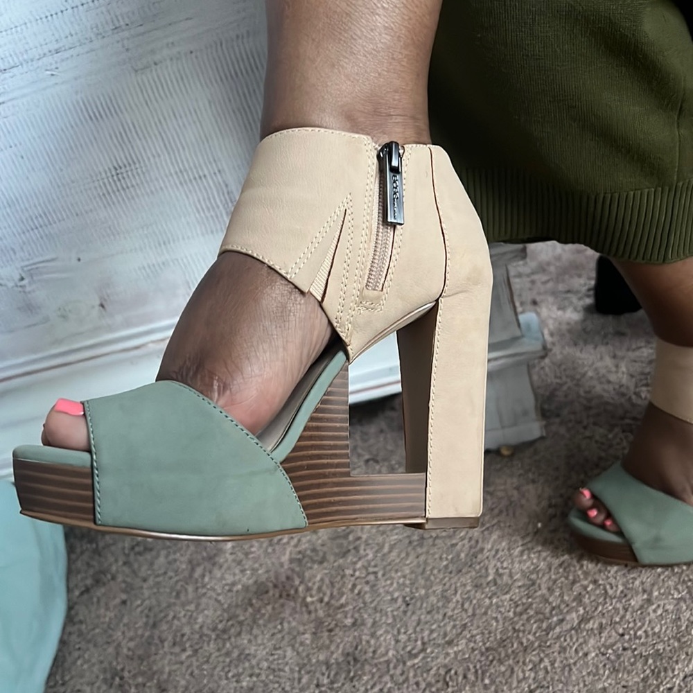 Jazzy Asymmetrical Wedges